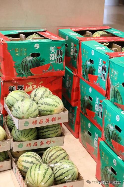 大理摆摊吃瓜事件,街头美食与文化冲突的碰撞