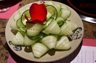 吃瓜的小龙,吃瓜小龙的趣味生活点滴