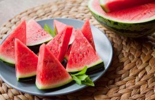 吃感冒药可以吃瓜吗,安全食用指南