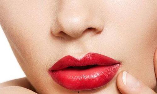 吃瓜口红事件视频,揭秘网络热传视频背后的真相与争议