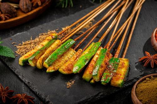 吃烤小瓜视频,美味瞬间绽放