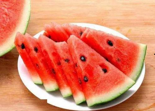 初夏 吃瓜,品味夏日清新美味