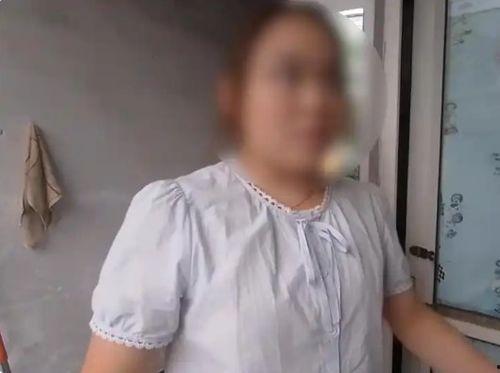 武汉女寝打架吃瓜,校园风云再起，真相吃瓜大揭秘