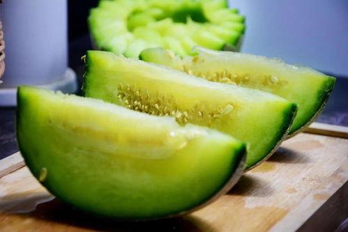 《真香吃瓜》,揭秘娱乐圈背后的真实故事